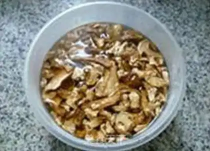 Make Chicken-brown smelt step 1