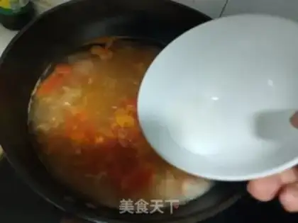 Make Tomato egg soup step 10