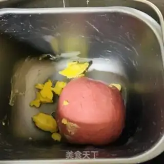 Make Gold and milk, yellow and crystal moon cake step 11