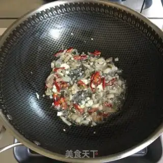 Make Scrambled sprouts step 2