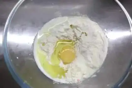 Make ♪ Fry little puffy ♪ step 1
