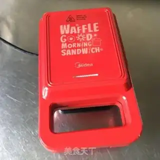 Make Egg cheese sandwich step 6