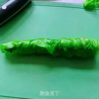 Make Vegetable jade rolls step 4