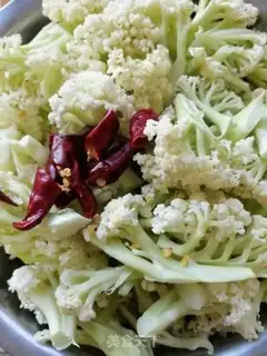 Make Korean chili sauerkraut step 2