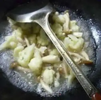 Make Crab mushrooms and casseroles step 4