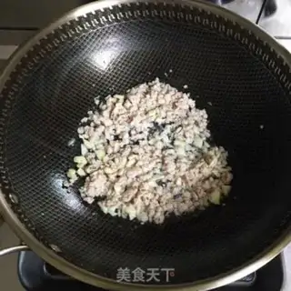 Make Meat and eggplant step 1