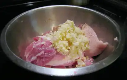 Make Garlic pork step 2