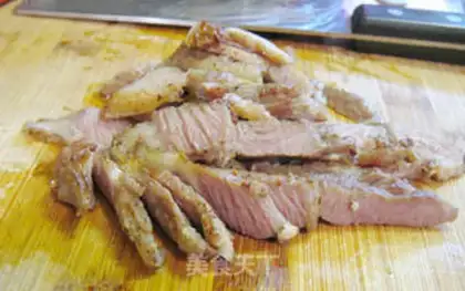 Make Garlic pork step 6
