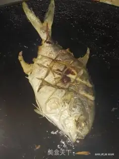 Make Fried goldfish step 8