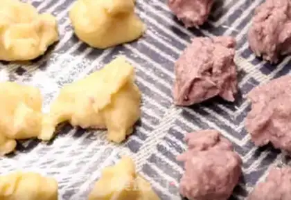 Make A lunar cake step 2