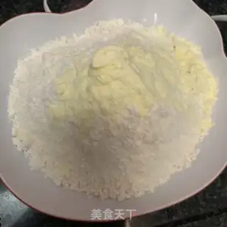 Make A yellow moon cake step 7