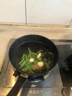 Make Pepper beef chips step 1