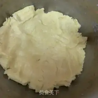 Make A yellow moon cake step 9