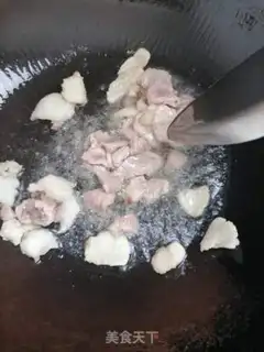 Make Garlic fried meat step 1