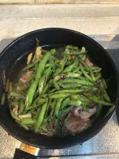 Make Pepper beef chips step 3
