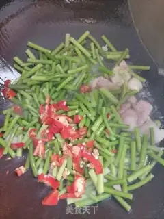 Make Garlic fried meat step 2