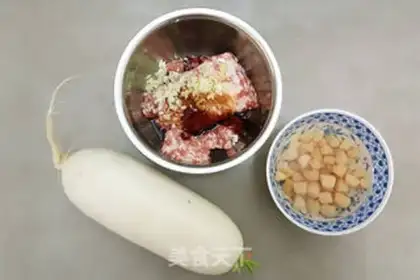Make The flowers are rich and the radish is made step 0