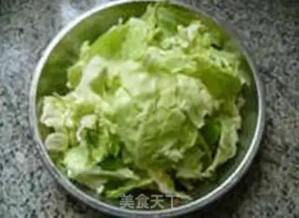 Make Tomato and cabbage step 1