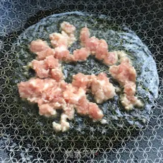 Make Pepper pasta, potatoes step 4