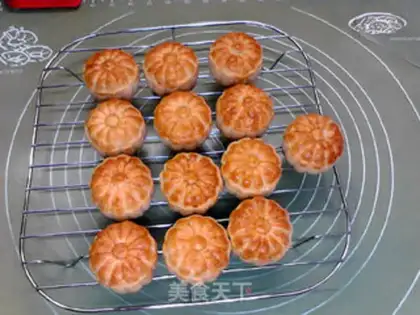 Make Chestnut ham mooncake step 19