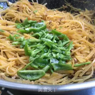 Make Pepper pasta, potatoes step 8