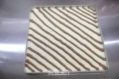 Make A pineapple pineapple cake step 12