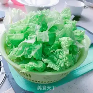 Make Clear the cabbage step 1