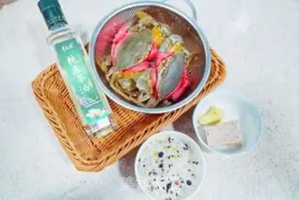Make Crab congee step 0