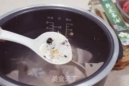 Make Crab congee step 3
