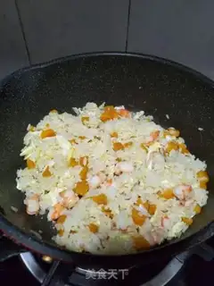 Make Pumpkin shrimp fried rice step 7