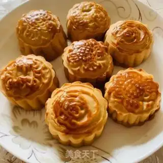 Make Homemade moon cakes step 15