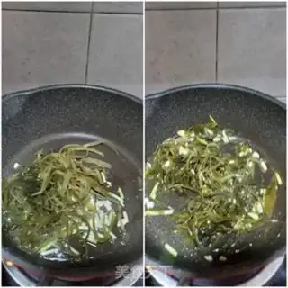 Make Sea ribbons, green bean sprouts step 4