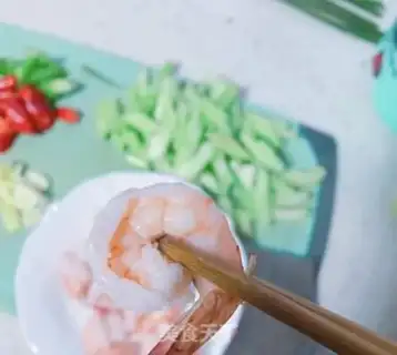 Make Shrimp celery step 3