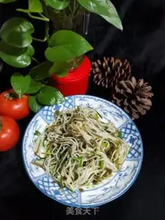 Make Sea ribbons, green bean sprouts step 9