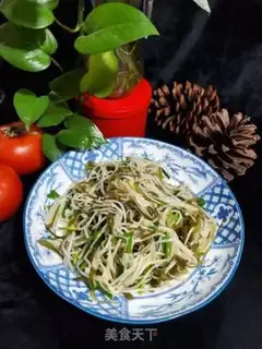Make Sea ribbons, green bean sprouts step 10