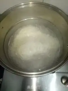 Make Shrimp noodles step 1