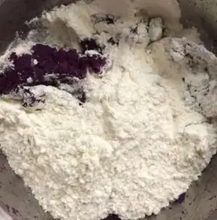 Make Spaghetti step 1