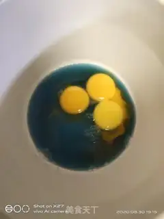 Make Blue butterflies, twilight cake step 1