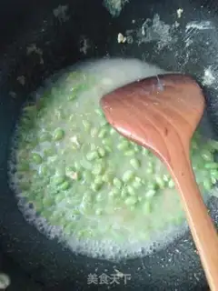 Make Scrambled green beans step 7