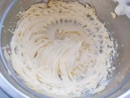Make Caramel almonds, Florence step 1