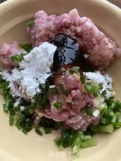 Make Scrambled meat step 1