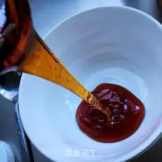 Make A tan green bean moon cake step 4