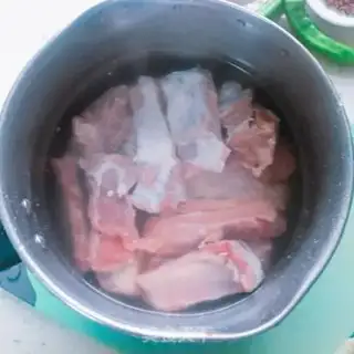 Make Bread the ribs step 1