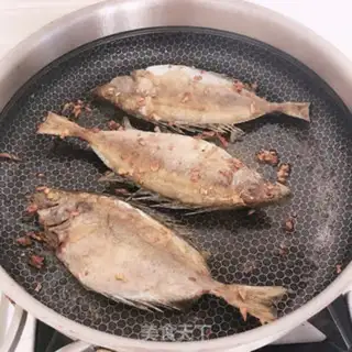 Make Mrs. Red Burns step 1