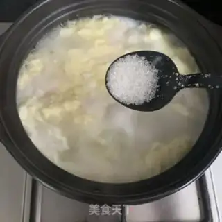 Make Eggflower soup step 5