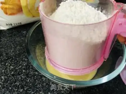 Make Low sugar raisin scon step 3