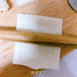 Make Bacon toast and eggcake step 3