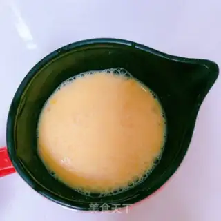 Make Bacon toast and eggcake step 9
