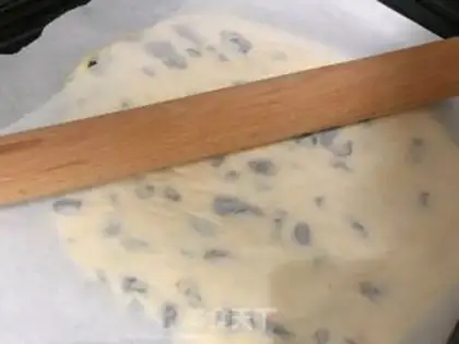 Make Low sugar raisin scon step 11
