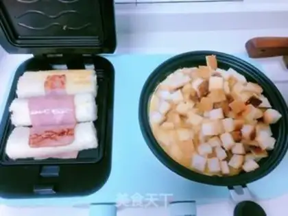 Make Bacon toast and eggcake step 10